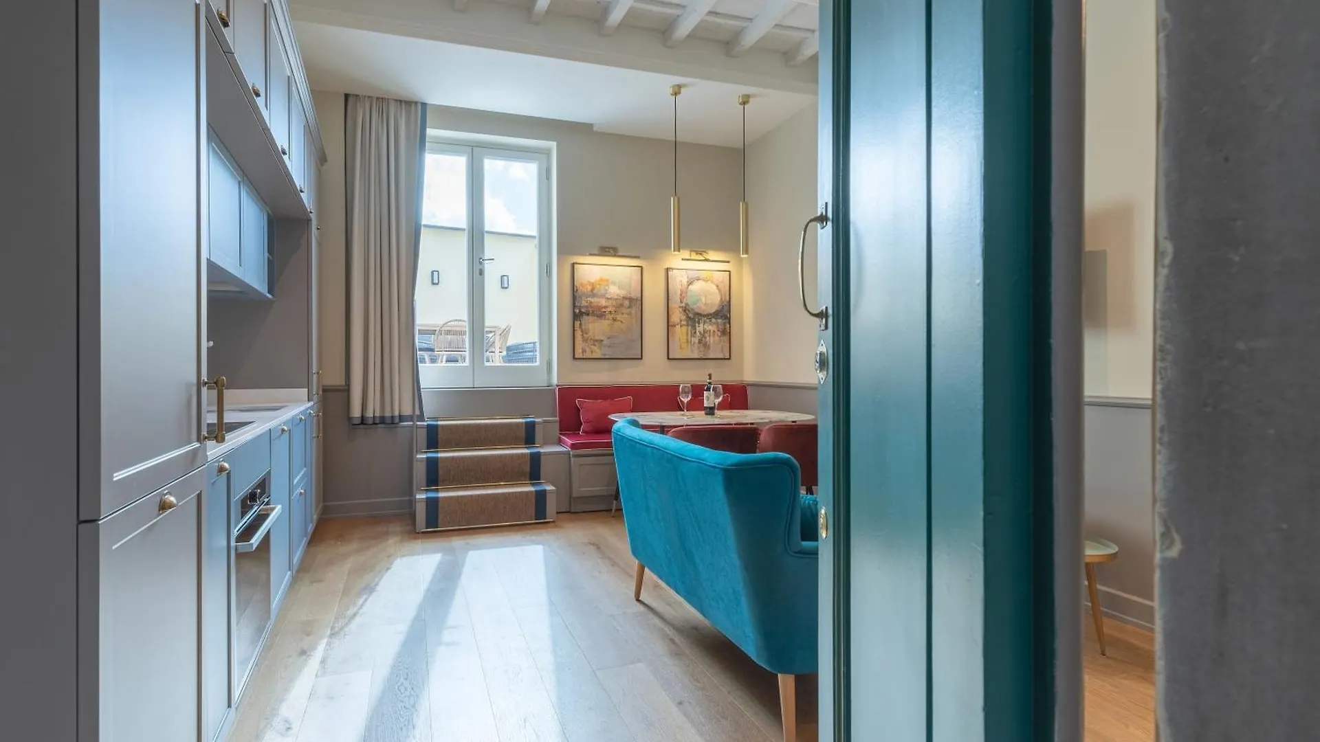 Design Florence Suite In Florence Apartment